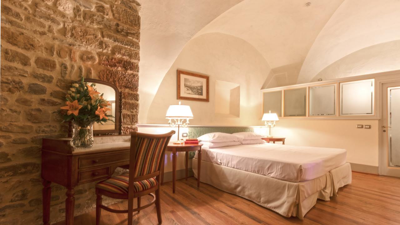 Badia Di Campoleone Villa Арецо Стая снимка