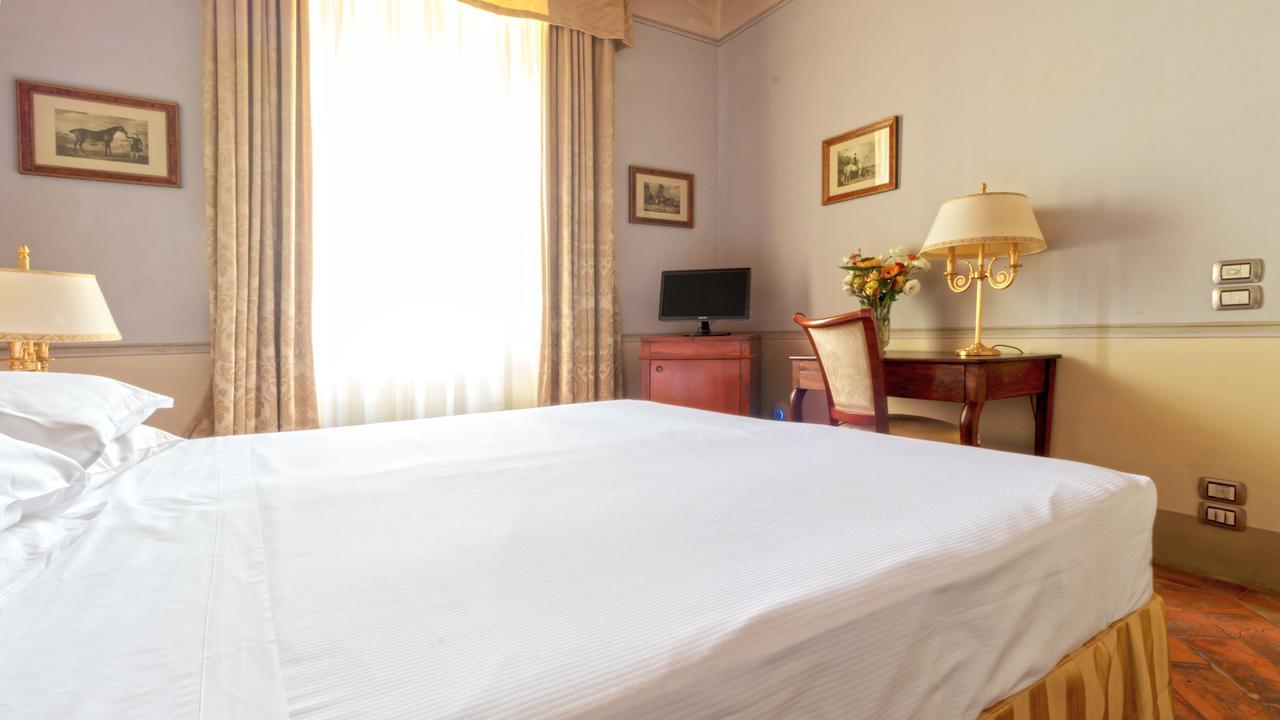 Badia Di Campoleone Villa Арецо Стая снимка