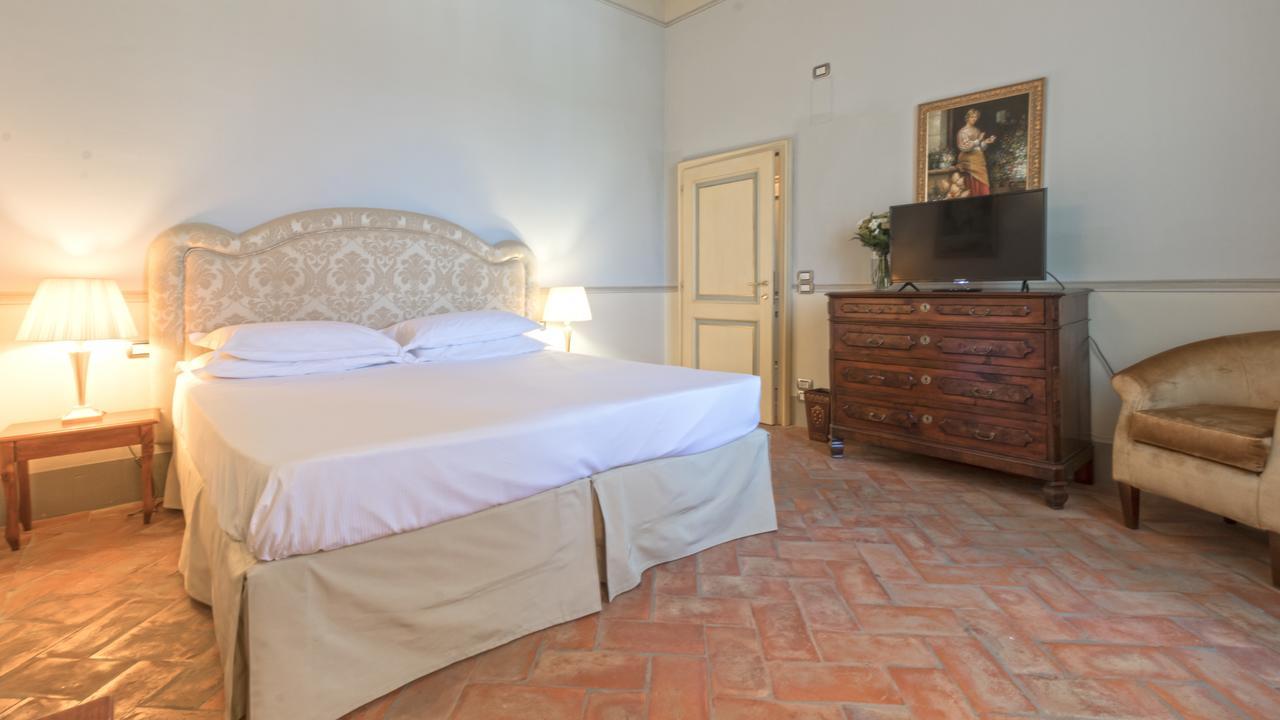 Badia Di Campoleone Villa Арецо Стая снимка