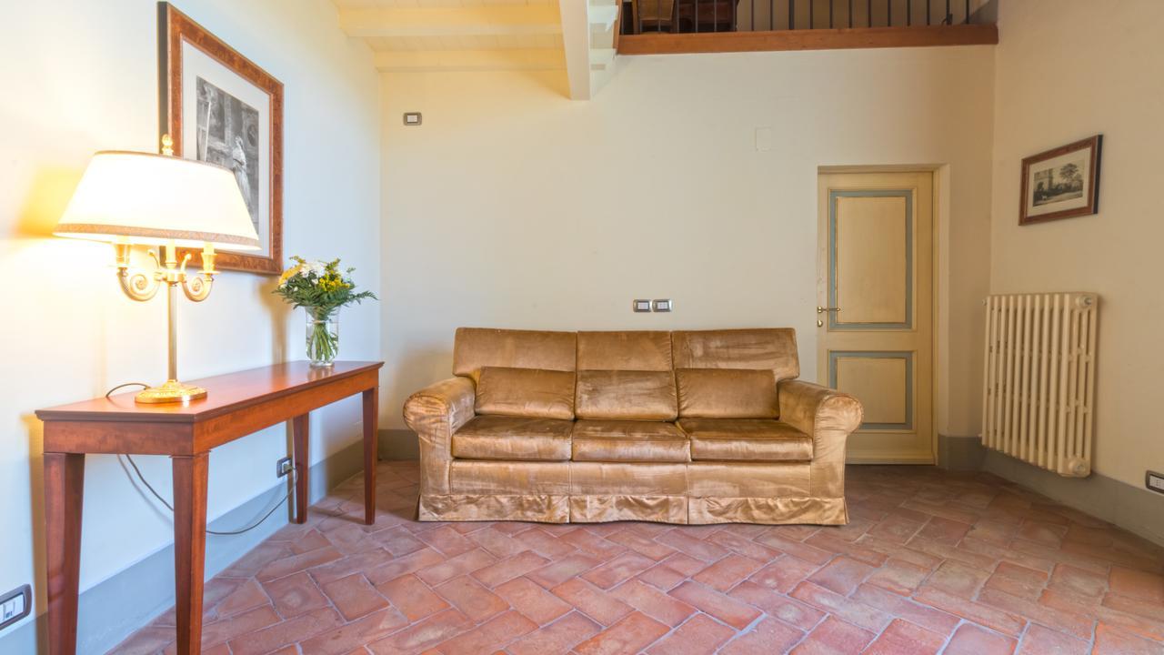 Badia Di Campoleone Villa Арецо Стая снимка