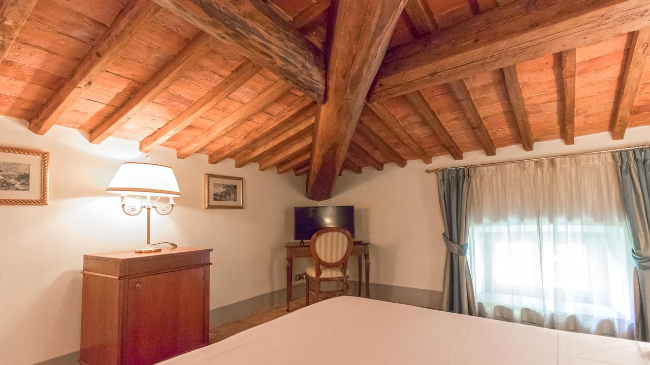Badia Di Campoleone Villa Арецо Стая снимка